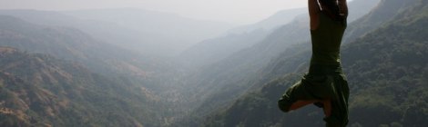 O que é Karma Yoga E qual sua relação com o Hatha Yoga-rio de janeiro