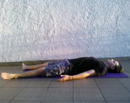 shavasana-relaxamento-anti-stress-yoga