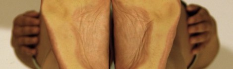 Para-aprender- pisar- corretamente-pisada-yoga-tadasana