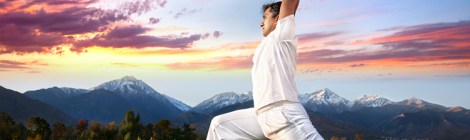 yoga-no-dia-a-dia-visao-objetiva-nao-exclui-sonhos-yoga-pes-chao