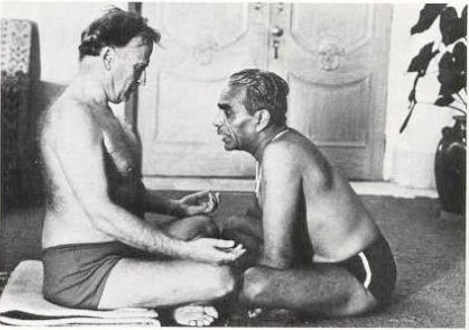 yehudi-violinista-yoga-iyengar